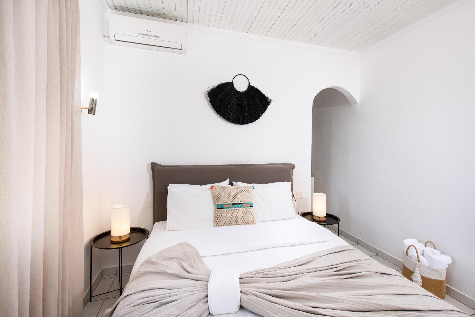 Acroterra - Easy Living Aparthotel Alikí Екстериор снимка